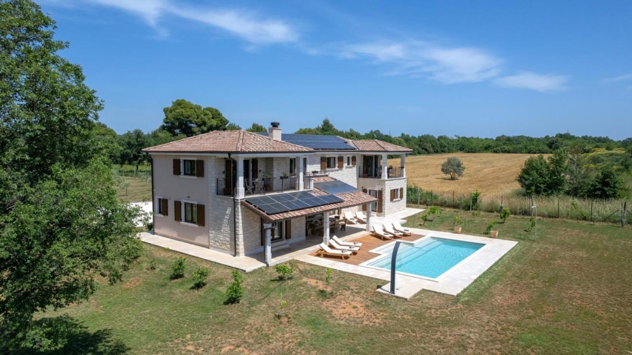 Villa Campagna Galižana エクステリア 写真