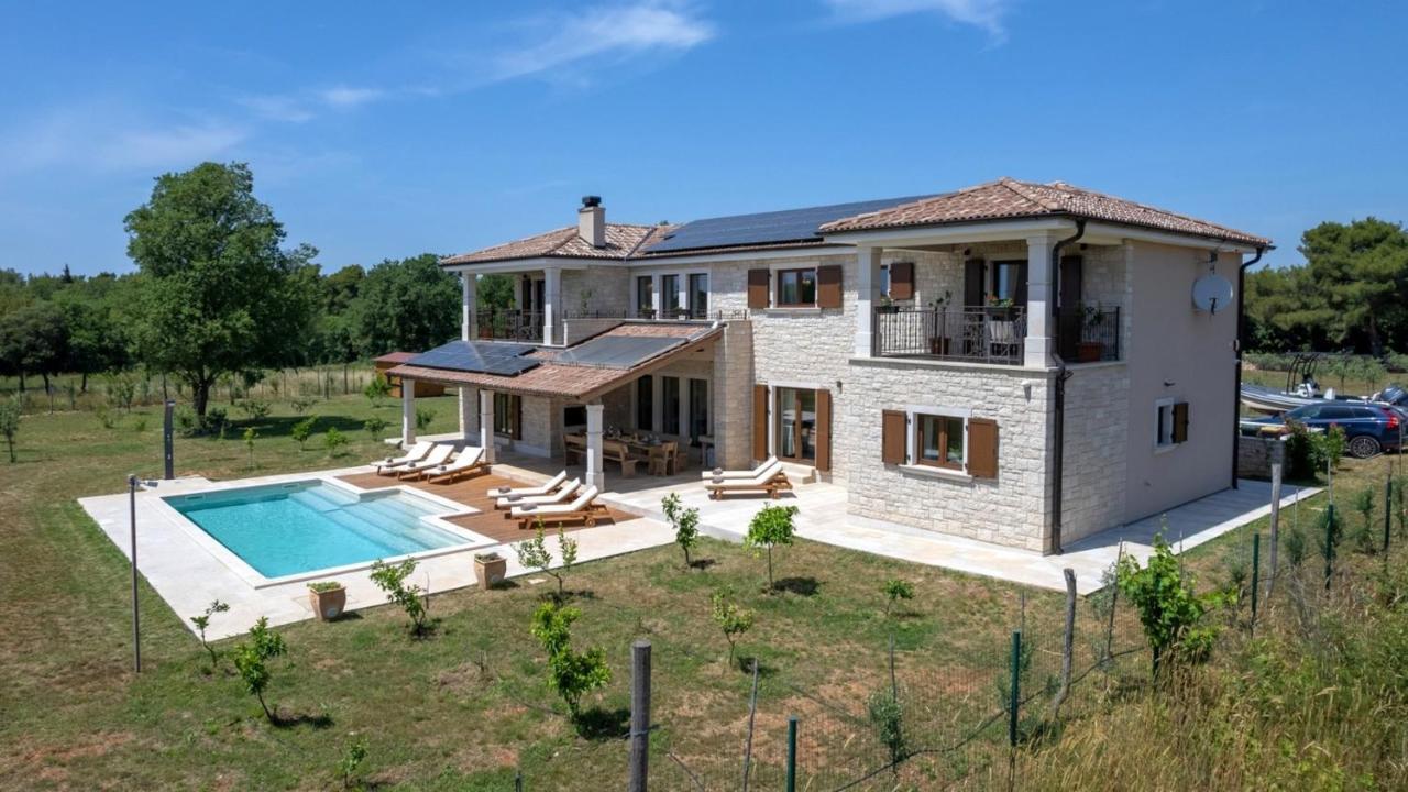 Villa Campagna Galižana エクステリア 写真